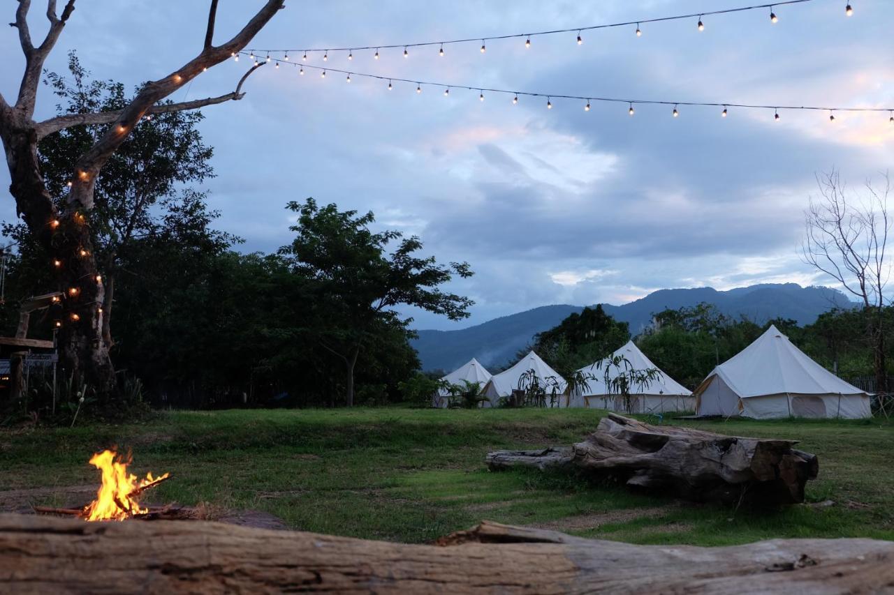 Camp Story Chiangmai Hotell Chiang Mai Eksteriør bilde